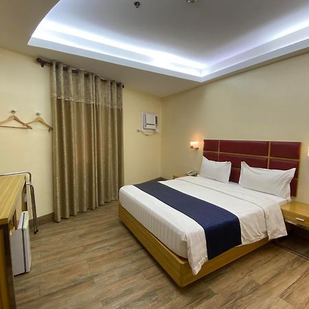 Sun Star Grand Hotel Manila Kültér fotó