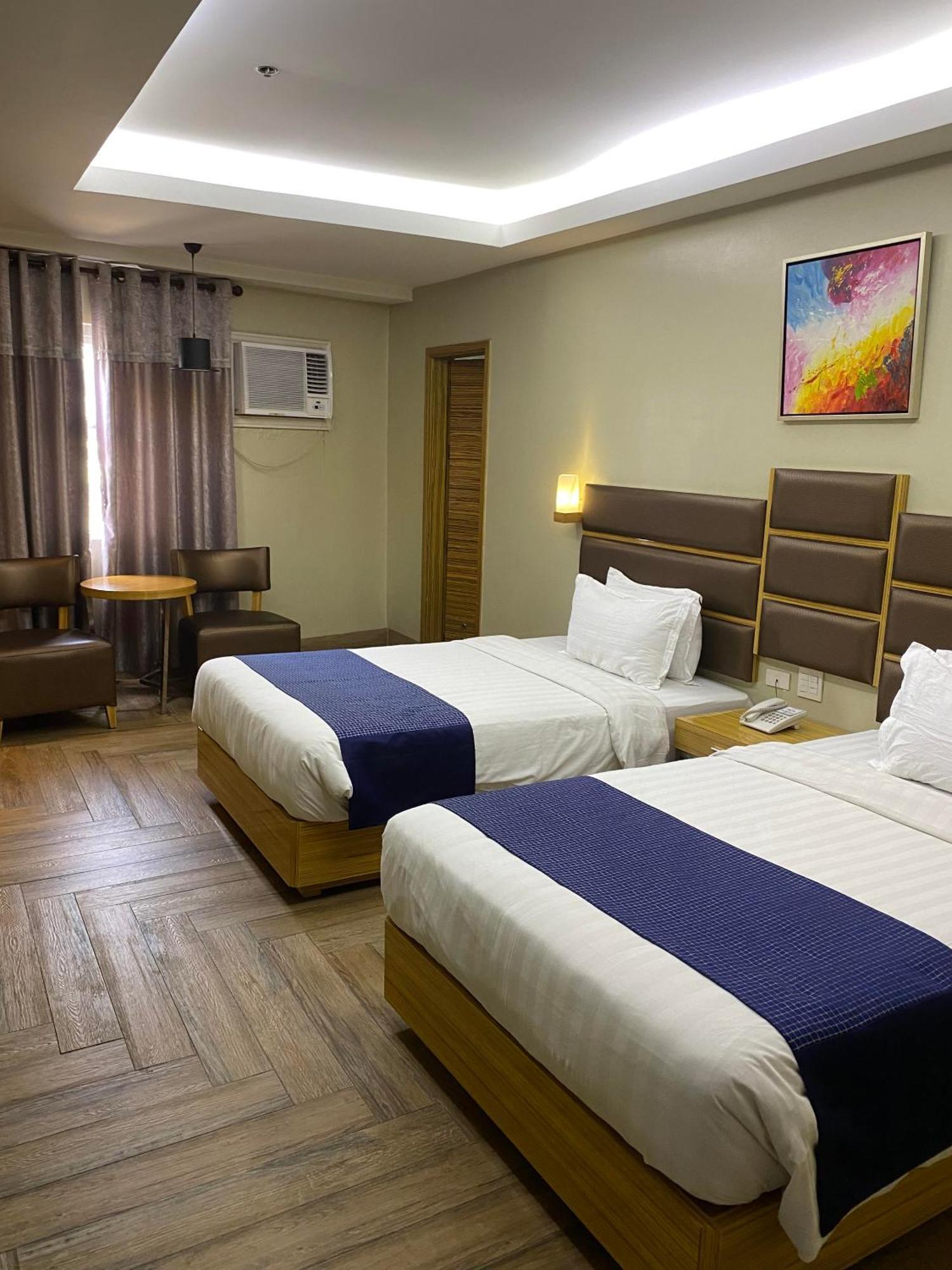 Sun Star Grand Hotel Manila Kültér fotó